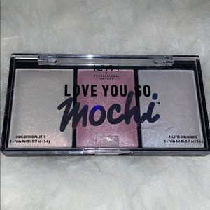 NYX Love you so mochi highlighter pallet